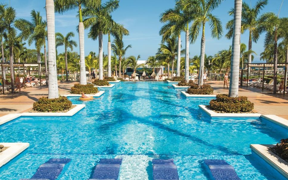 สระว่ายน้ำ รูปภาพ