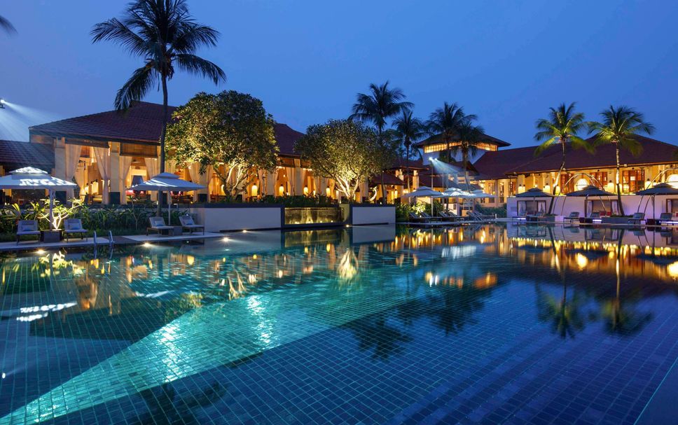 สระว่ายน้ำ รูปภาพ