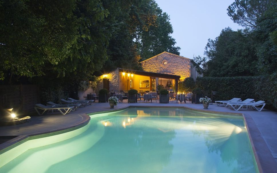 สระว่ายน้ำ รูปภาพ