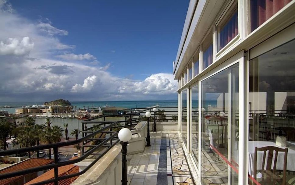 ระเบียง รูปภาพ