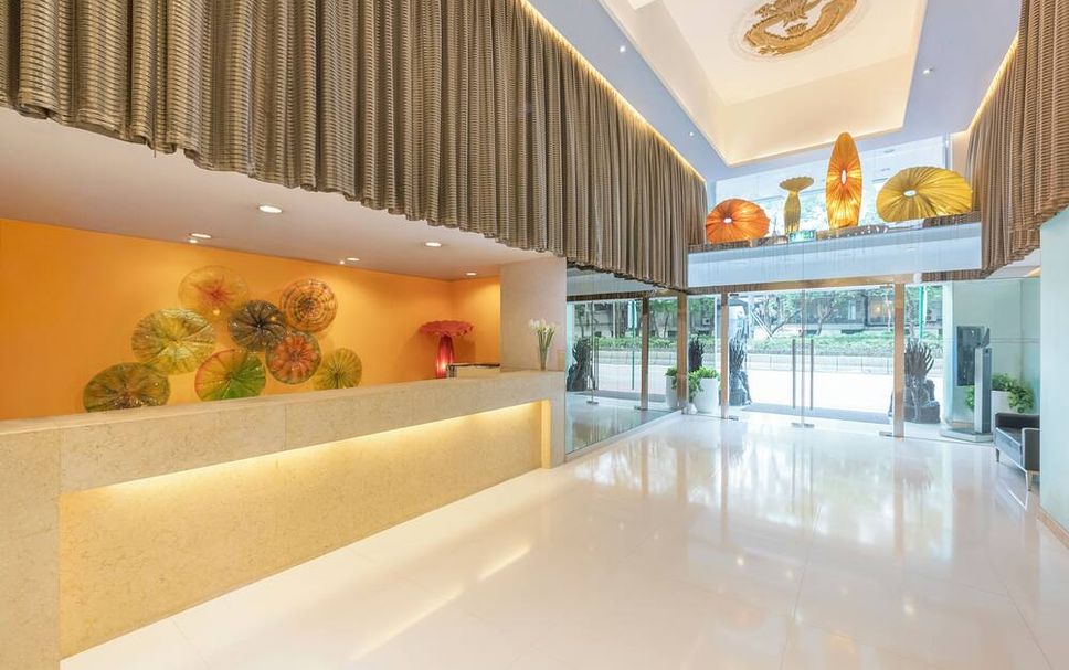 แผนกต้อนรับส่วนหน้า รูปภาพ