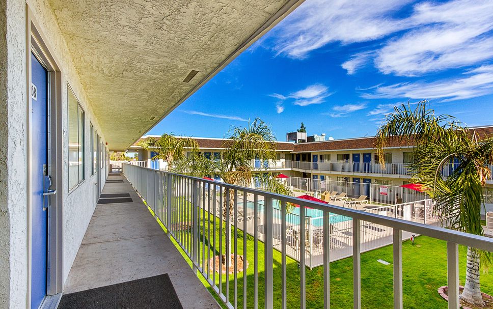 ระเบียง รูปภาพ