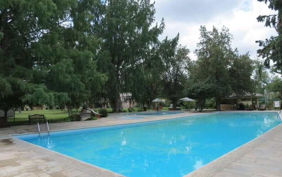 สระว่ายน้ำ รูปภาพ