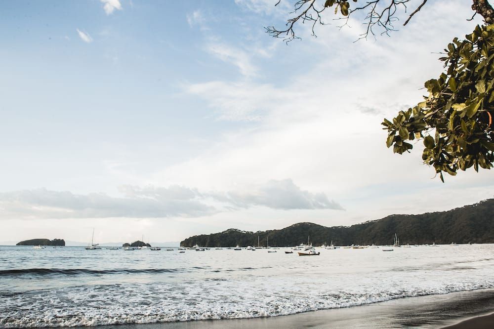 ชายหาด