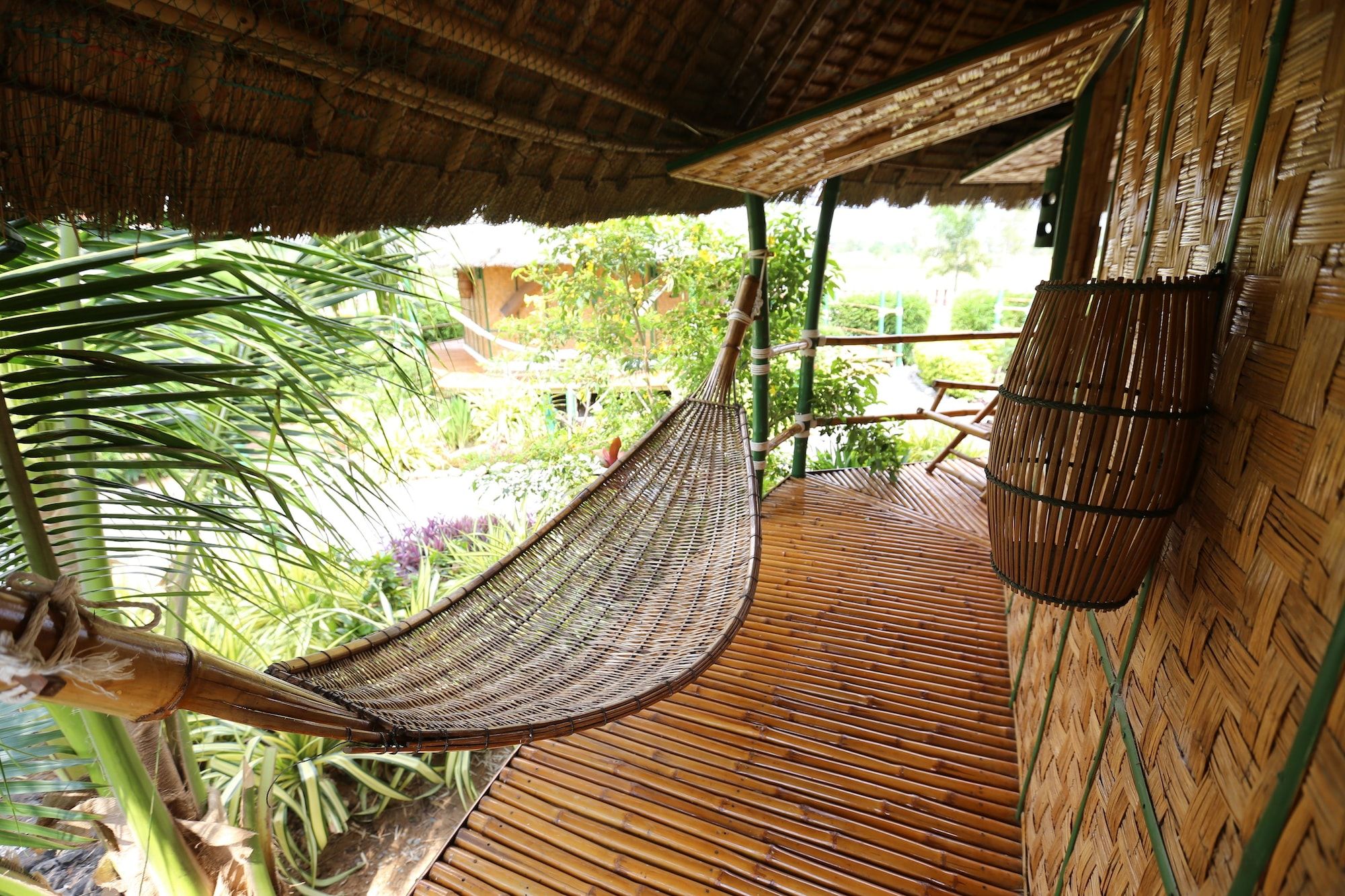 ลาน