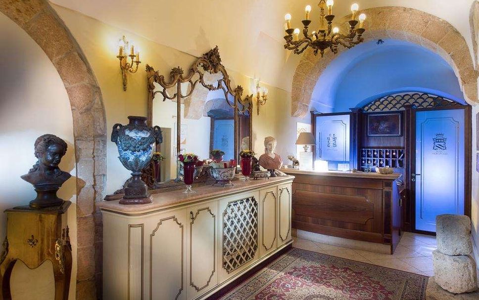 แผนกต้อนรับส่วนหน้า รูปภาพ