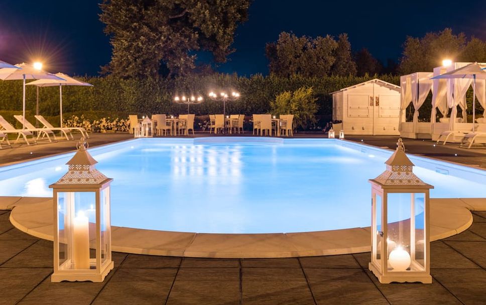 สระว่ายน้ำ รูปภาพ