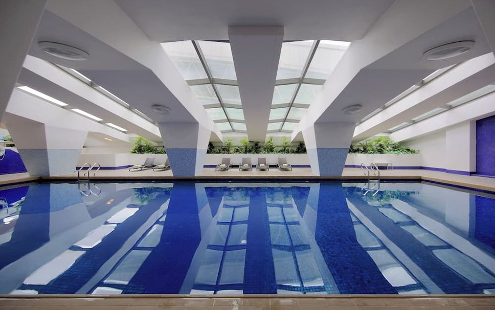 สระว่ายน้ำ รูปภาพ