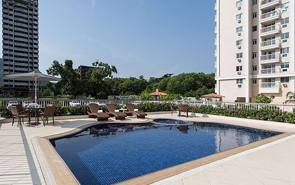 สระว่ายน้ำ รูปภาพ