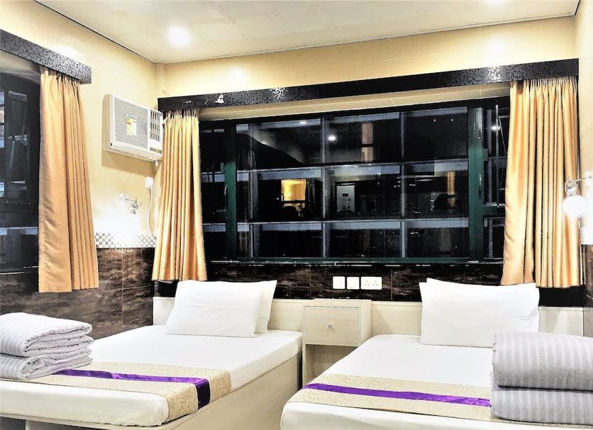 แผนกต้อนรับส่วนหน้า รูปภาพ