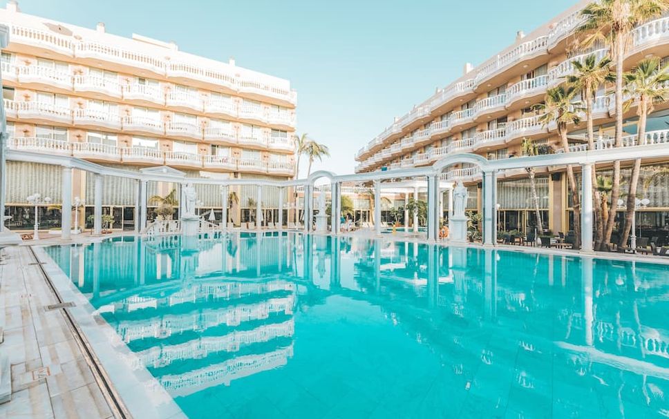 สระว่ายน้ำ รูปภาพ