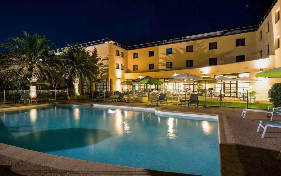 สระว่ายน้ำ รูปภาพ