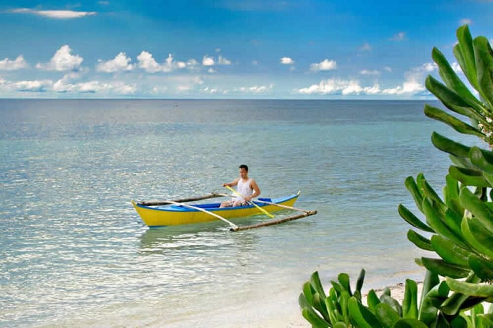 ชายหาด