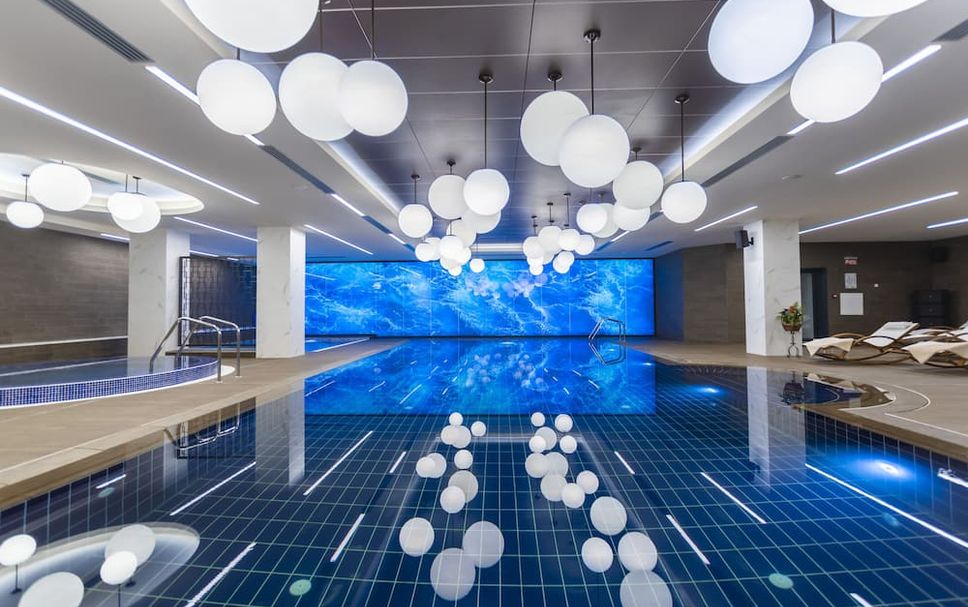 สระว่ายน้ำ รูปภาพ