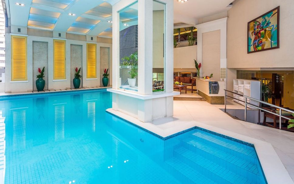 สระว่ายน้ำ รูปภาพ