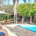 สระว่ายน้ำ