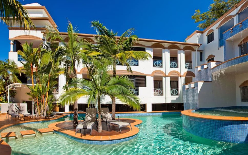 สระว่ายน้ำ รูปภาพ