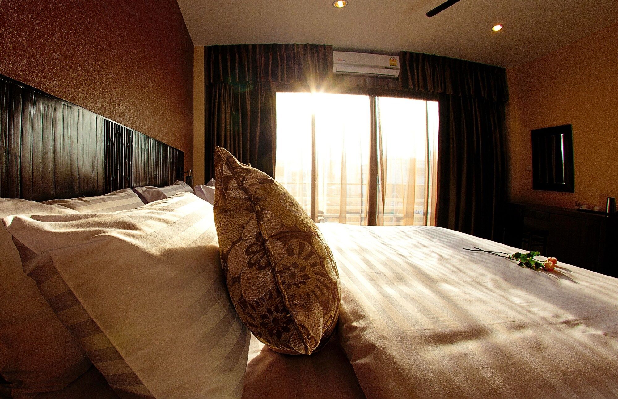 อื่น ๆ