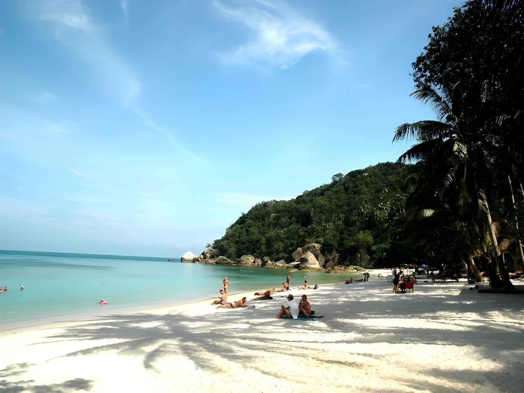 ชายหาด