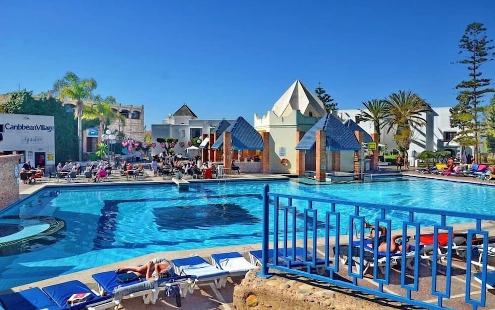 สระว่ายน้ำ รูปภาพ