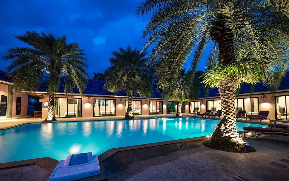 สระว่ายน้ำ รูปภาพ