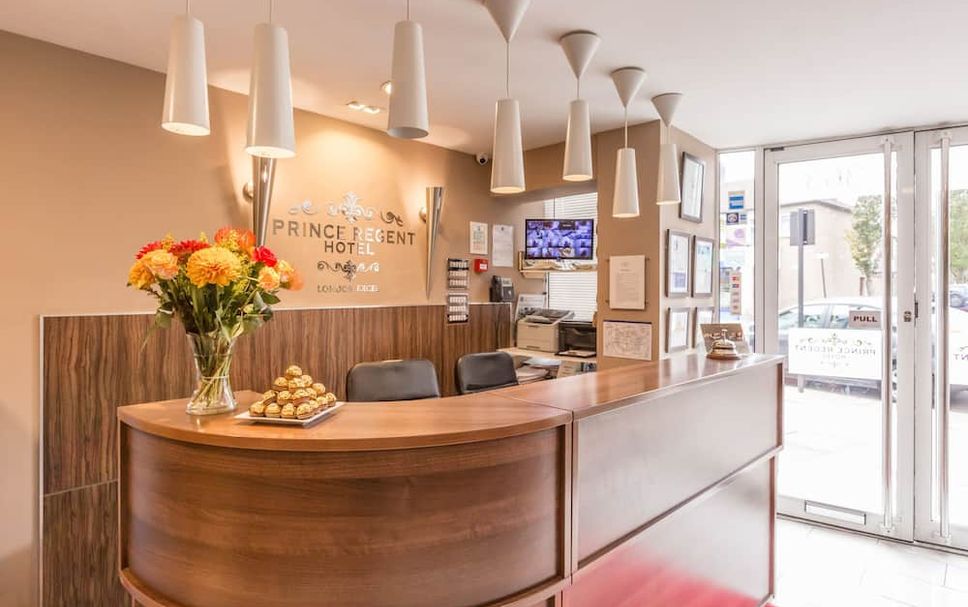 แผนกต้อนรับส่วนหน้า รูปภาพ