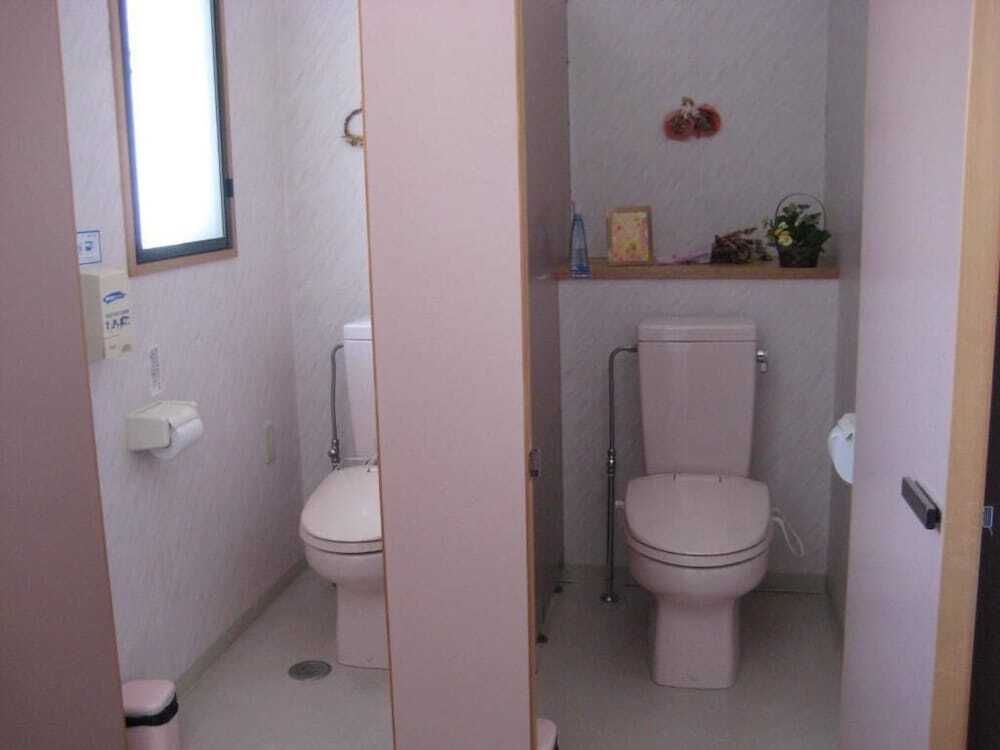 ห้องน้ำ