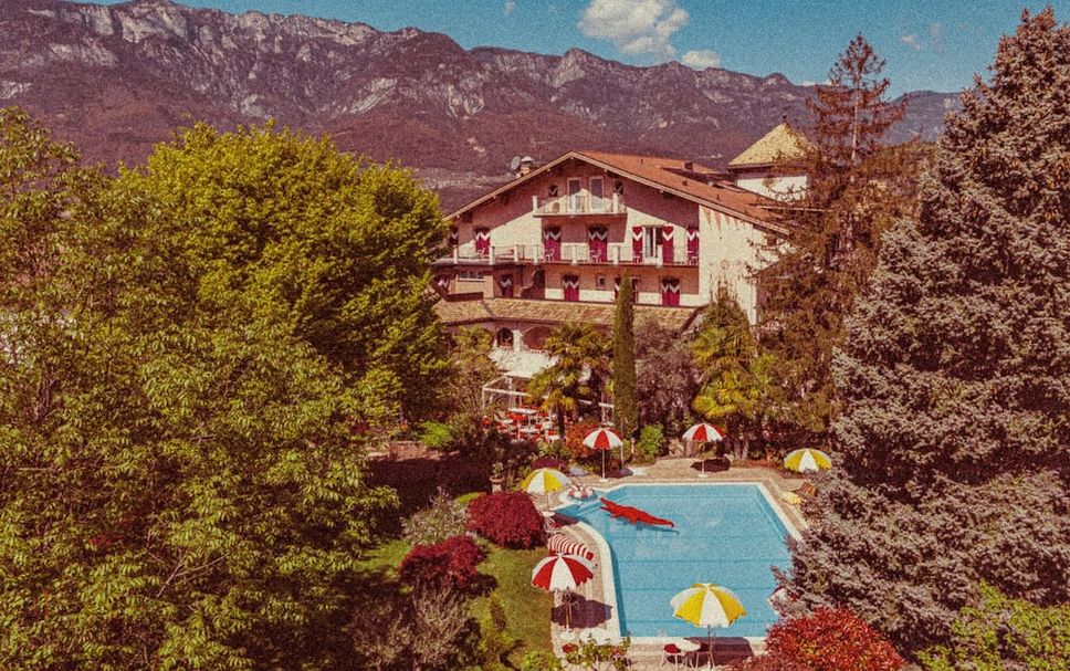 สระว่ายน้ำ รูปภาพ