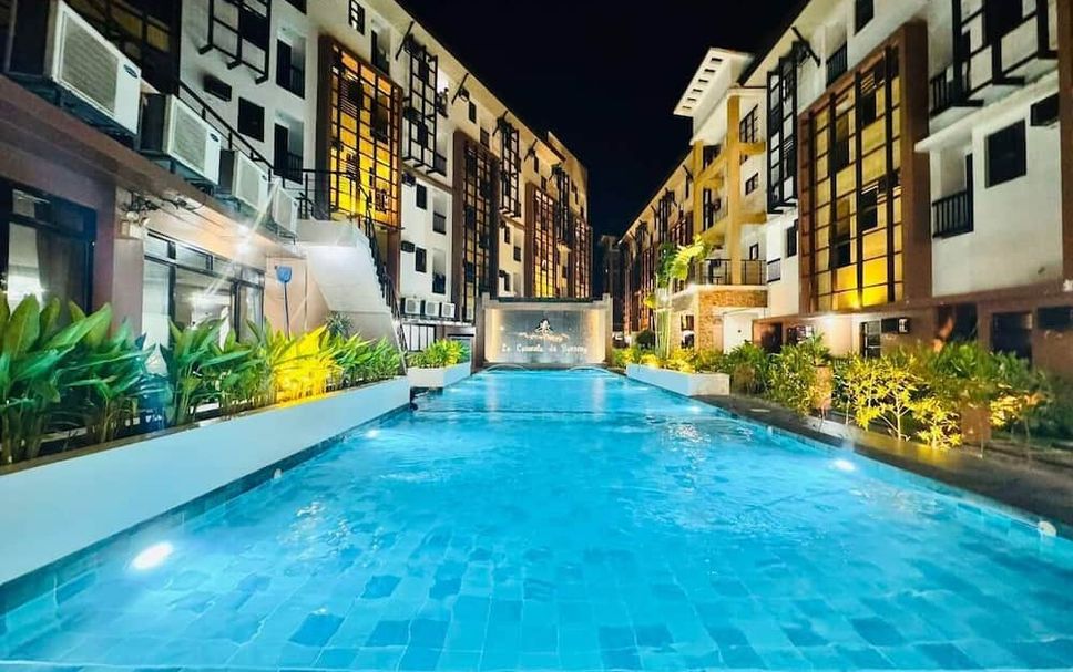 สระว่ายน้ำ รูปภาพ