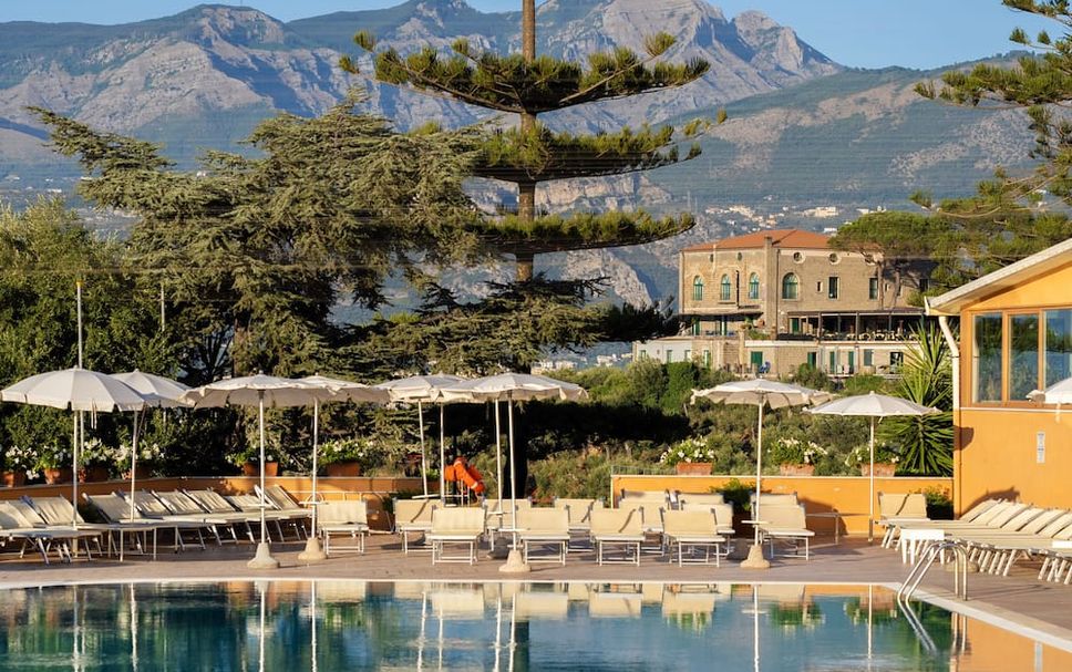 สระว่ายน้ำ รูปภาพ