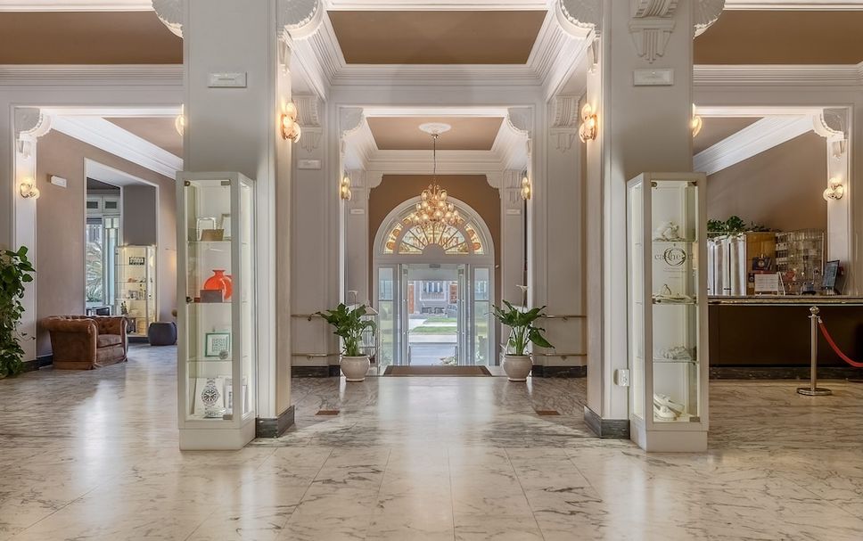 ล็อบบี้ รูปภาพ