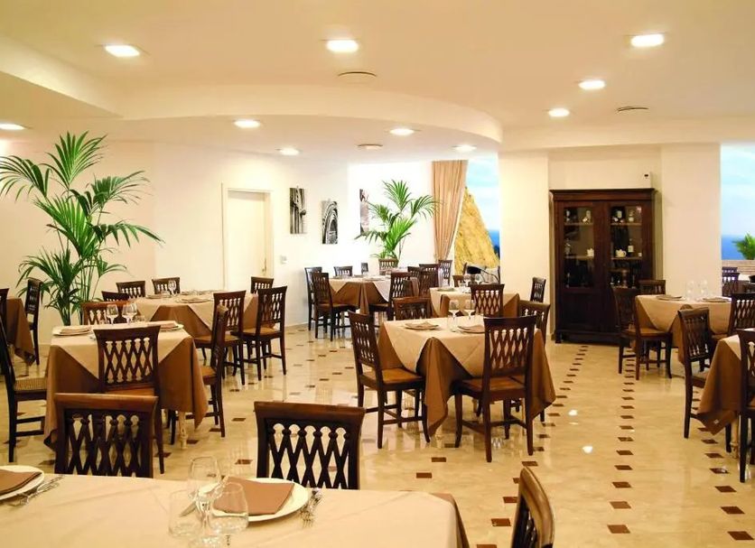 ร้านอาหาร รูปภาพ