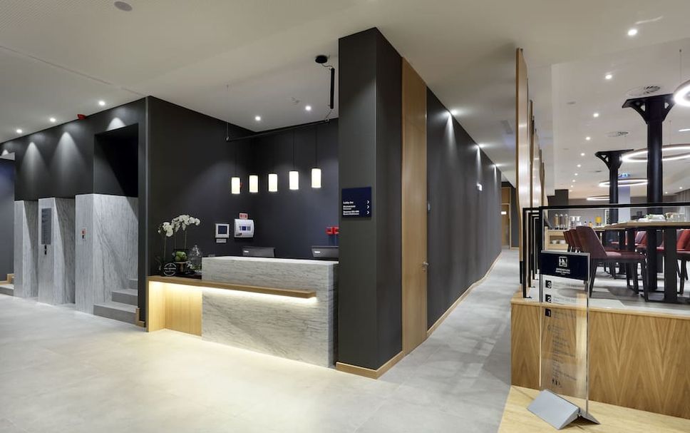 แผนกต้อนรับส่วนหน้า รูปภาพ