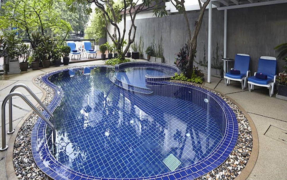 สระว่ายน้ำ รูปภาพ