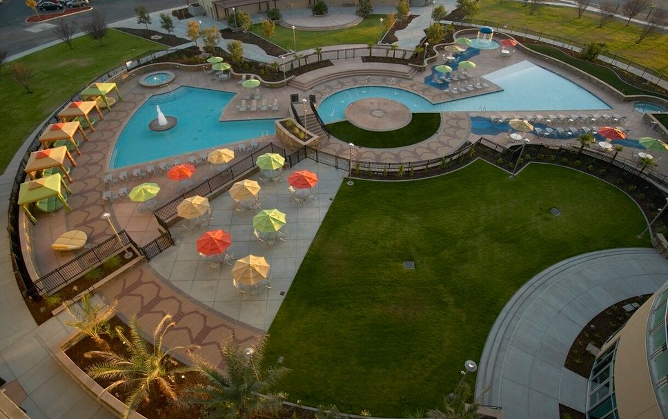 สระว่ายน้ำ รูปภาพ