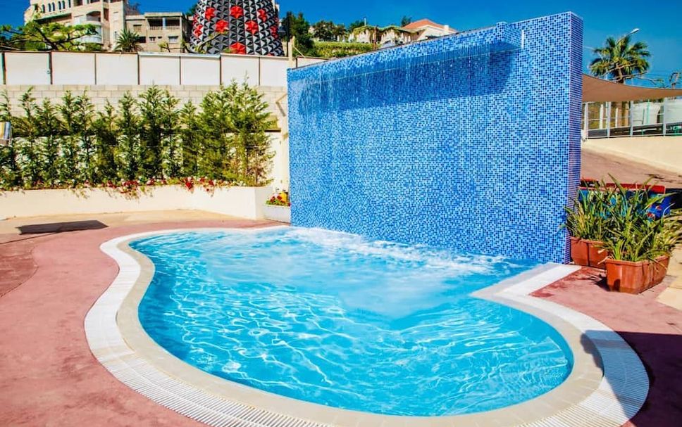 สระว่ายน้ำ รูปภาพ