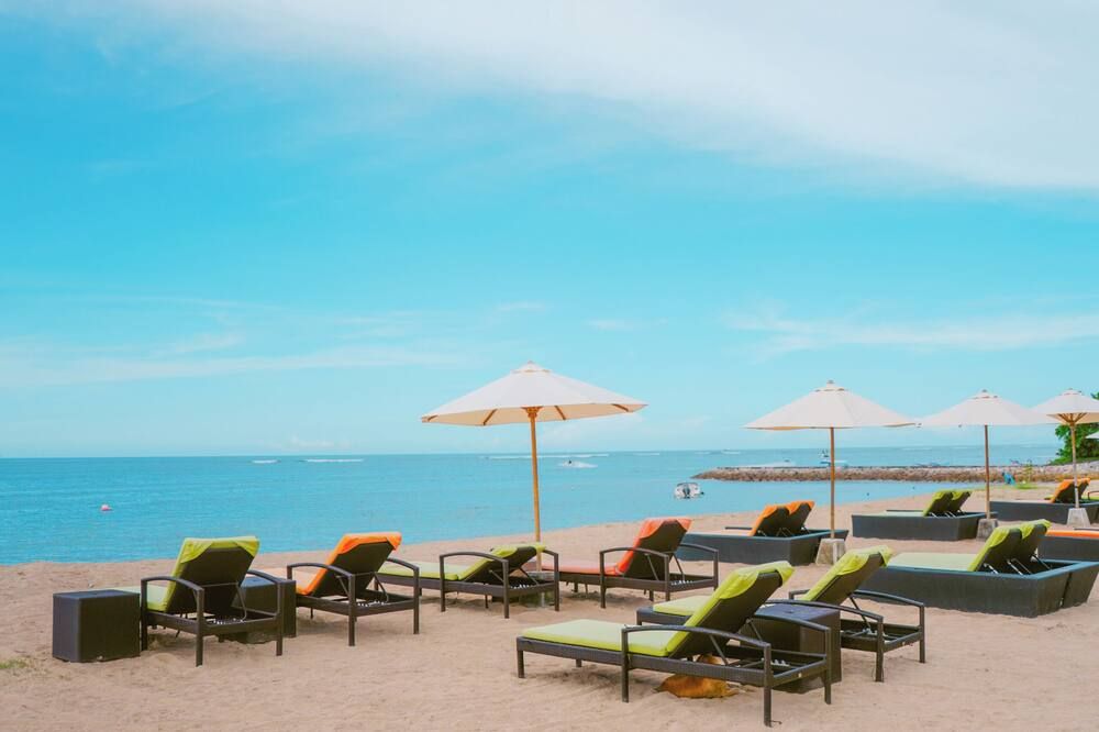 ชายหาด
