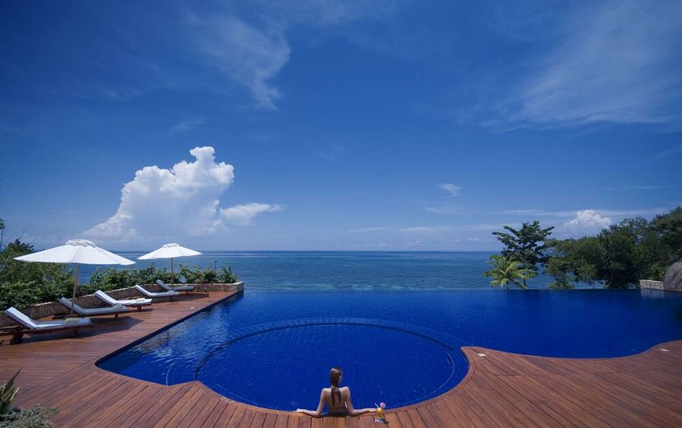 สระว่ายน้ำ รูปภาพ