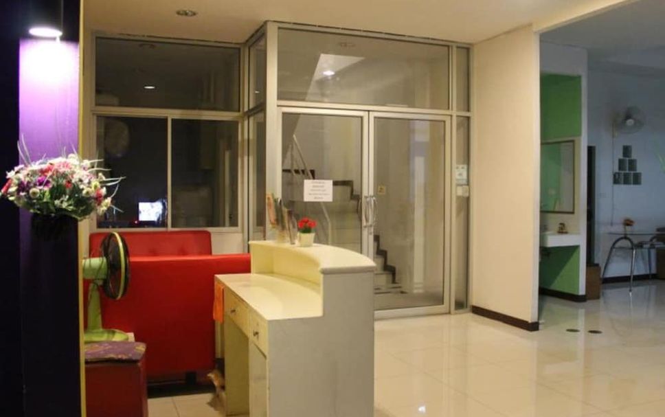 แผนกต้อนรับส่วนหน้า รูปภาพ