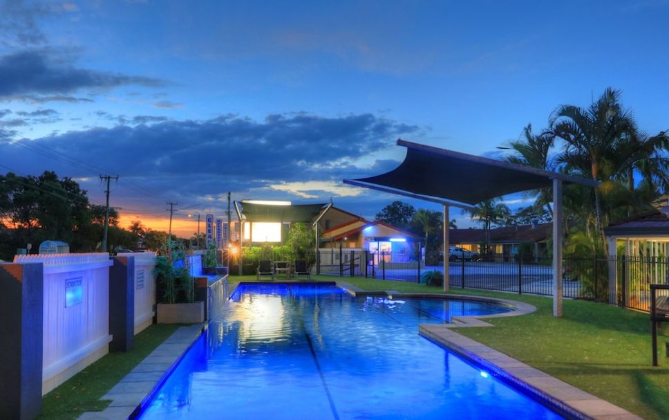 สระว่ายน้ำ รูปภาพ