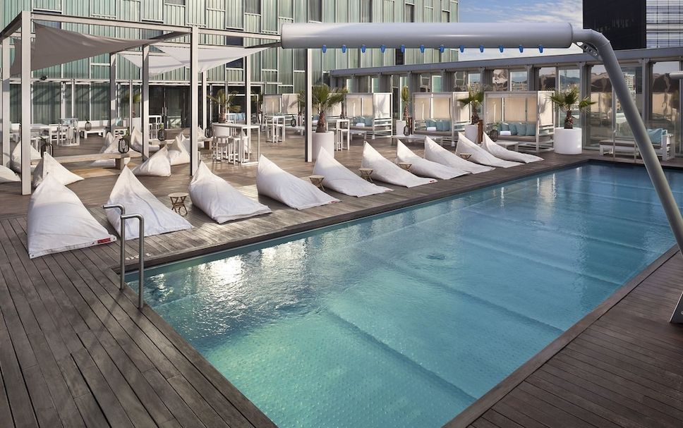 สระว่ายน้ำ รูปภาพ