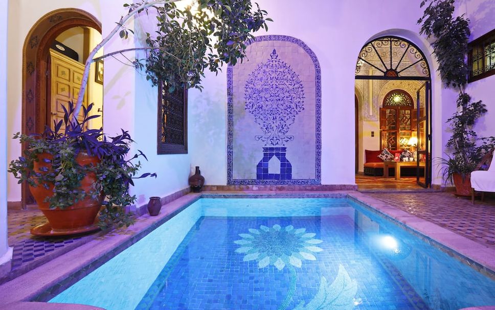 สระว่ายน้ำ รูปภาพ