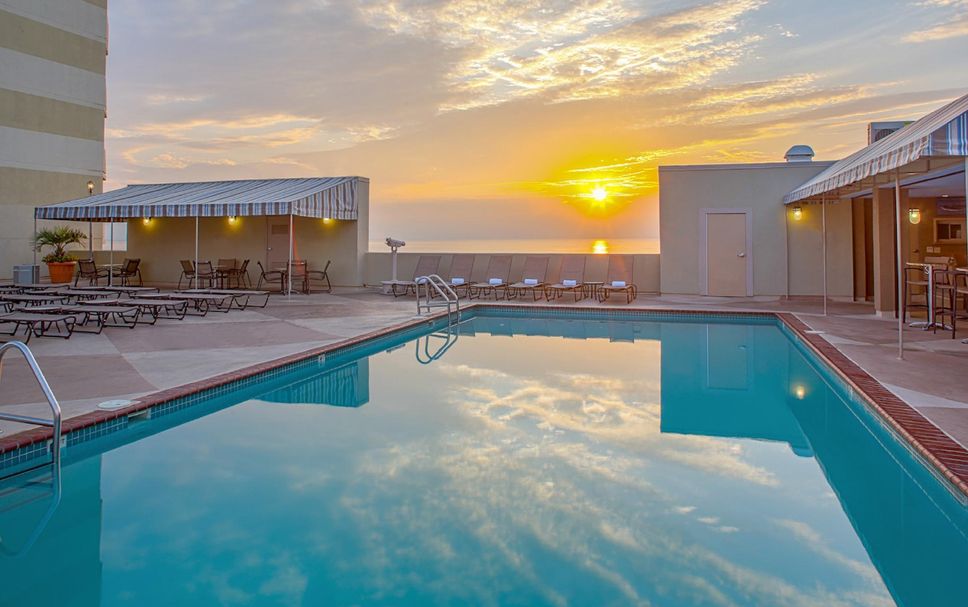 สระว่ายน้ำ รูปภาพ