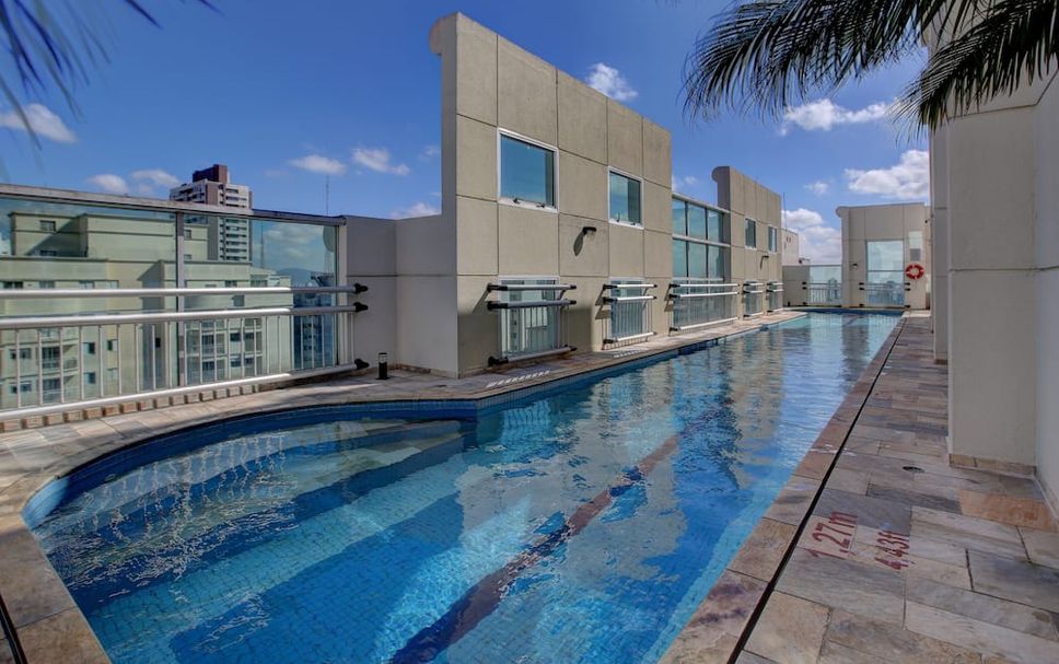 สระว่ายน้ำ รูปภาพ