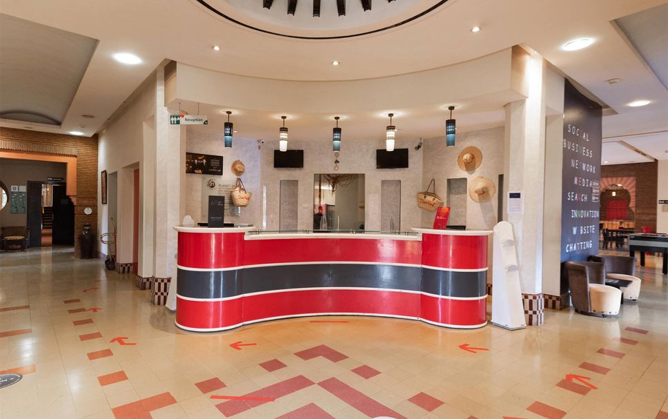 แผนกต้อนรับส่วนหน้า รูปภาพ