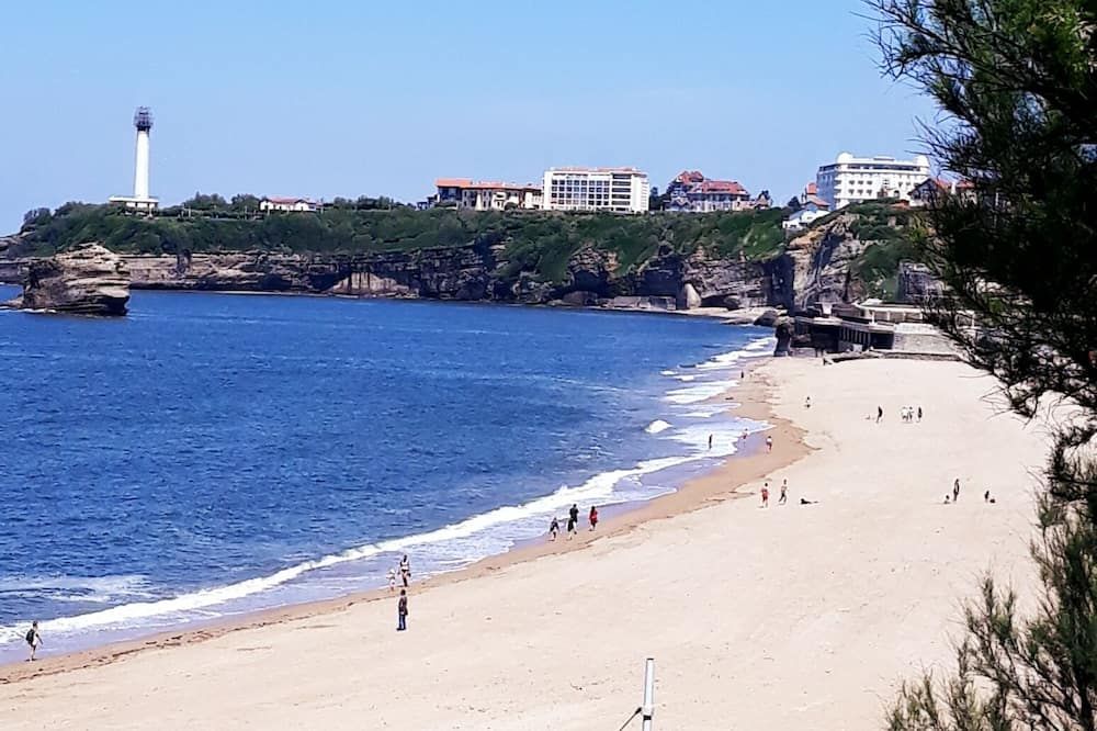 ชายหาด