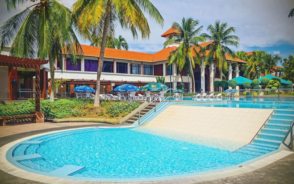 สระว่ายน้ำ รูปภาพ