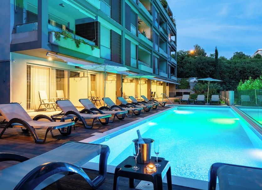 สระว่ายน้ำ รูปภาพ