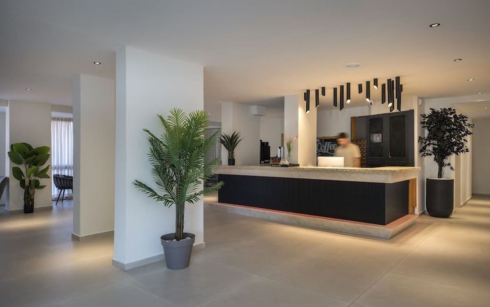 แผนกต้อนรับส่วนหน้า รูปภาพ