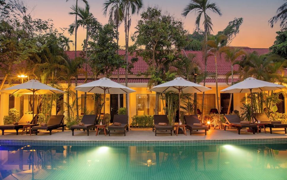 สระว่ายน้ำ รูปภาพ